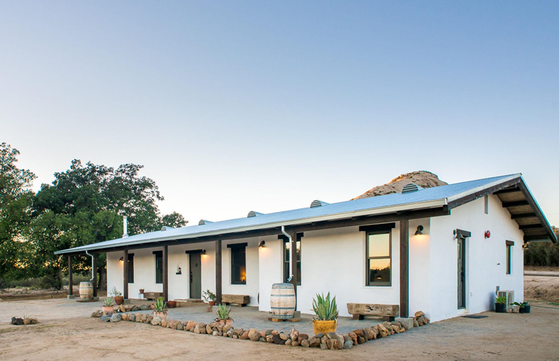 Fallgren Naturally Healthy Strawbale Home, California, USA